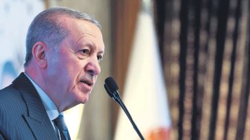 Milletimiz Bir İşgal Girişimini P&uuml;sk&uuml;rtt&uuml;