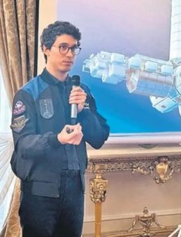 Milli Astronot Londra’da Uzay Misyonunu Anlattı