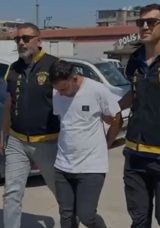 Motosikletli Gasp&ccedil;ılar Kadını Yerde S&uuml;r&uuml;kledi