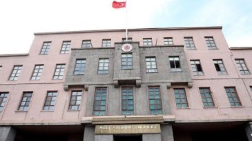 MSB, acı haberi duyurdu! Bir asker şehit d&uuml;şt&uuml;