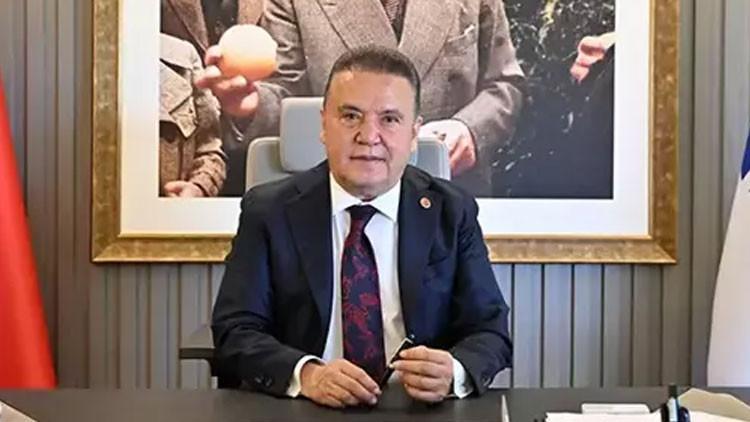Muhittin Böcek Hastaneye Sevk Edildi
