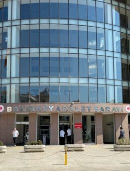 Nezarethanede Sancılandı: Polis Aracında Doğum Gerçekleştirildi