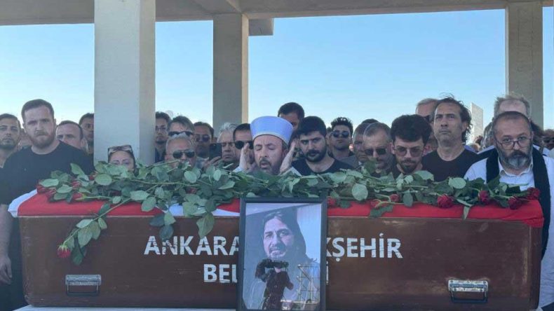 Nihat Genç Son Yolculuğuna Uğurlandı