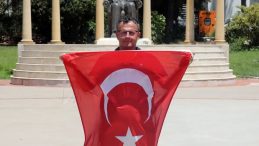 O Gece Mermilere Göğsümüzü Siper Ettik