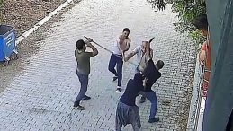 Oğlunu Katledip Sonrasında Tekmeledi