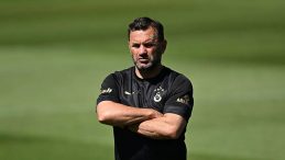 Okan Buruk, Victor Osimhen'i Duyurdu: "Bekliyoruz"