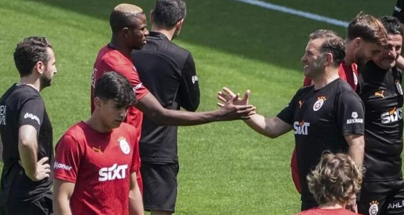 Okan Buruk'tan Kampta Osimhen Açıklaması! Taraftar Merakla Bekliyor