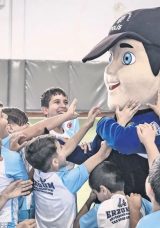 &Ouml;d&uuml;ll&uuml; Polisler Hayata Hazırlıyor