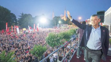 &Ouml;zel&rsquo;den karikat&uuml;r a&ccedil;ıklaması: saygısızlığa da lince de izin vermem