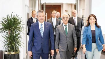 &Ouml;zel&rsquo;den &lsquo;kırmızı &ccedil;izgi&rsquo; vurgusu
