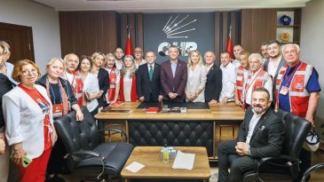 &Ouml;zel&rsquo;den &lsquo;Ter&ouml;rs&uuml;z T&uuml;rkiye&rsquo; Yorumu: Siyaset &Uuml;st&uuml; Bir Mesele