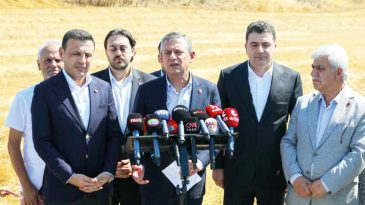 &Ouml;zel&rsquo;den Siyasi Yasak &Uuml;zerine A&ccedil;ıklama: Se&ccedil;ime Yetişmez