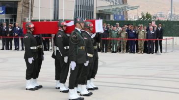 Pen&ccedil;e-Kilit Harek&acirc;tı B&ouml;lgesinde Şehit Olan Mehmet&ccedil;ikler Y&uuml;ksekova&rsquo;da T&ouml;renle Uğurlandı