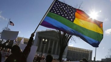 Pensilvanya Üniversitesi'nden LGBT Lobisine Şok Yasak