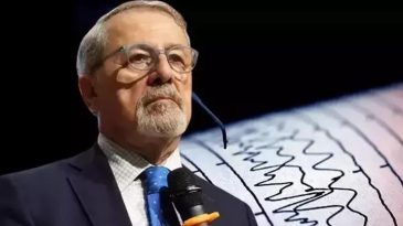 Prof. Dr. Naci G&ouml;r&uuml;r'den 'Marmara Depremi' A&ccedil;ıklaması: Kumburgaz Fayı Zorlanıyor, Stres Alanı Değişime Uğruyor