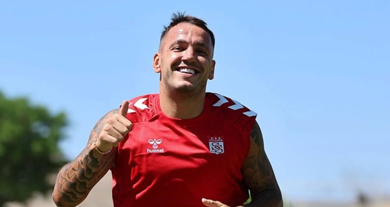 Rey Manaj'ın Yeni Takımı Belirlendi!