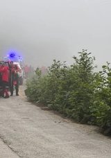 Rize&rsquo;de &Uuml;rk&uuml;t&uuml;c&uuml; Olay: Fotoğraf &Ccedil;ektirirken Kar K&uuml;tlesinin Altında Kaldı!