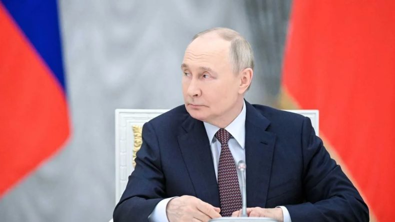 Rusya Devlet Başkanı Vladimir Putin: Tek Kutupsal Düzen Çökerken
