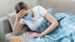 Sadece hasta birini g&ouml;rmek bile yetiyor! Bilim insanları a&ccedil;ıkladı: Bağışıklığımız adeta yerle bir oluyor&hellip;