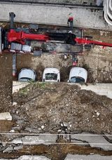 Samsun'da İstinat Duvarı &Ccedil;&ouml;kt&uuml;: 4 Ara&ccedil; Kullanılamaz Hale Geldi!