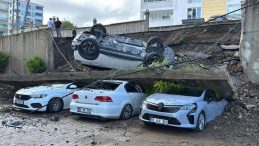 Samsun'da Şiddetli Yağmur Sonrası İstinat Duvarı Yıkıldı!