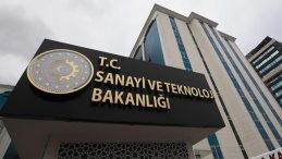 Sanayi ve Teknoloji Bakanlığı'ndan YKS'ye Katılan Gençler için Tercih Rehberi