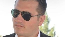 Şanlıurfa'da Okul Müdürü Trafik Kazası Geçirdi