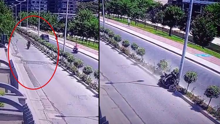 Sarıyer'de Korkunç Kaza! Motosiklette Tek Teker Facia Getirdi: 17 Yaşında Hayatını Kaybetti