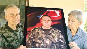 Şehit Emniyet M&uuml;d&uuml;r&uuml;n&uuml;n Babası: Bu İhanet Unutulmaz