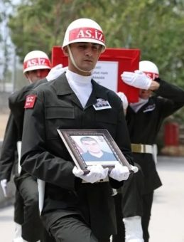 Şehitler Gözyaşlarıyla Memleketlerine Uğurlandı