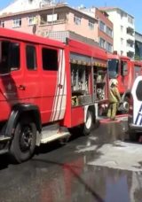 Seyir Halindeki İETT Otob&uuml;s&uuml; Alev Aldı: Yolcu Olmaması Olası Facianın &Ouml;n&uuml;ne Ge&ccedil;ti