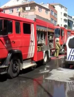 Seyir Halindeki İETT Otobüsü Alev Aldı: Yolcu Olmaması Olası Facianın Önüne Geçti