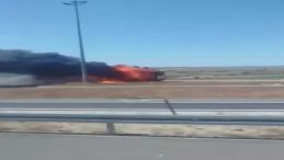 Sıcak havada oto yangınları arttı! Çatalca'da TIR alev alev yandı