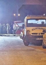 Silahlı Kavganın Kurbanları: Muhtar ve Oğlu Hayatını Kaybetti