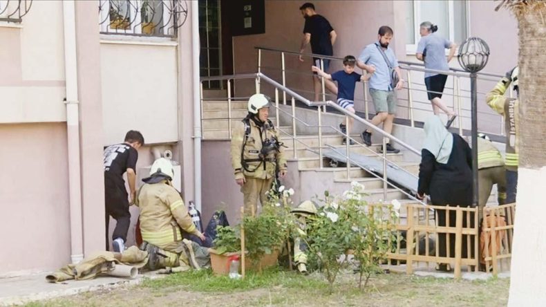 Sitede Kimyasal Koku Alarmı