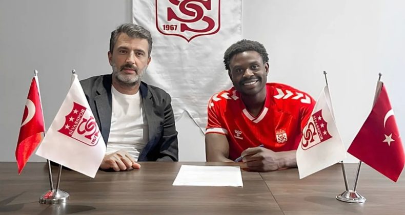 Sivasspor, Benjamin Kimpioka ile Anlaşma Sağladı