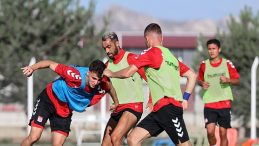 Sivasspor, Yeni Sezon Hazırlıklarına Devam Ediyor