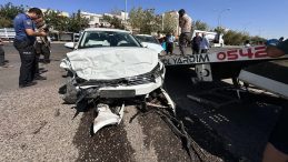 Siverek’te İki Araç Çarpıştı: 1 Kişi Hayatını Kaybetti, 4 Kişi Yaralandı