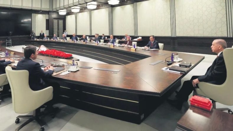 Son dakika! Başkan Erdoğan Kabine'yi topluyor: İşte masadaki kritik konular!