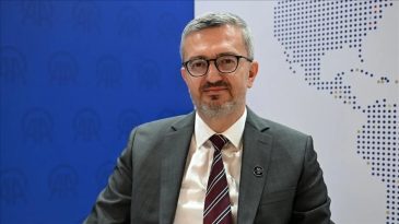 SON DAKİKA | Resmi Gazete'de yayımlandı: İletişim Başkanlığı'na Burhanettin Duran atandı