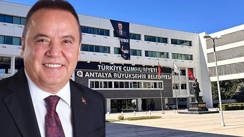 SON DAKİKA… CHP'li Antalya Büyükşehir Belediyesi'nde rüşvete 'bağış' kılıfı: WhatsApp mesajları gün yüzüne çıktı!