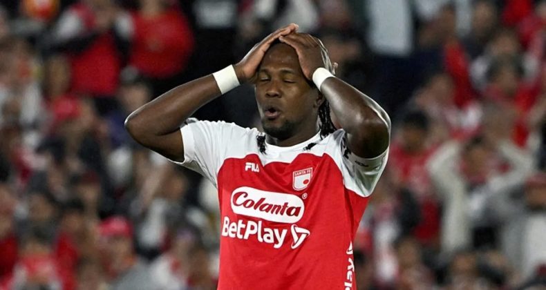 Süper Lig'in Eski Yıldızı Hugo Rodallega, Golüyle Tarihe Geçti!