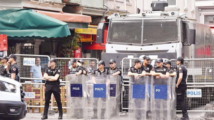 Taksim'deki Güvenlik Önlemleri Arttı
