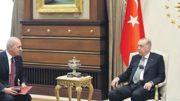 TBMM Başkanı Kurtulmuş&rsquo;la &lsquo;Ter&ouml;rs&uuml;z T&uuml;rkiye&rsquo; G&ouml;r&uuml;şmesi