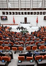 TBMM'de Gıda Zehirlenmesi İddiası &Uuml;zerine İnceleme Başlatıldı