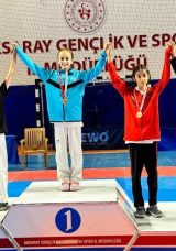 Tekvandocu Melek Su&rsquo;nun Başarısı: Enerjisini Atmak İ&ccedil;in Başladı, Şampiyonluklar Peş Peşe Geldi