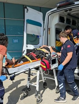 Telefon Hattındaki Arızayı Tamir Ederken Elektrik Akımına Kapıldı: Direkten Düştü!