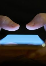 Telefonun Dokunmatiği &Ccedil;alışmıyor, Ne Yapmalıyım? Dokunmatik Donması Nasıl &Ccedil;&ouml;z&uuml;l&uuml;r?