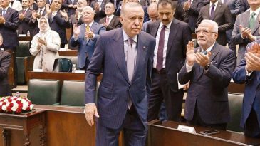 Ter&ouml;r Duvarı Yıkılıyor: Tarihi M&uuml;jde Geliyor