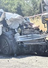 Ters Y&ouml;ne Giren Kamyon Faciası: 4 Kişi Hayatını Kaybetti